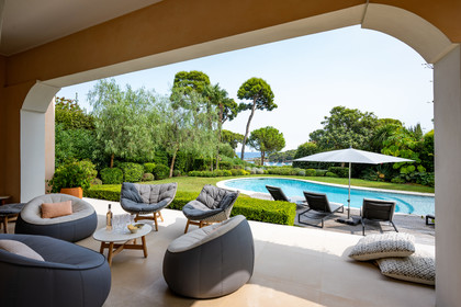 FRENCH RIVIERA